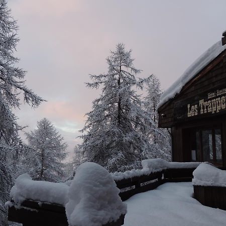 Hotel Les Trappeurs Les Orres Luaran gambar