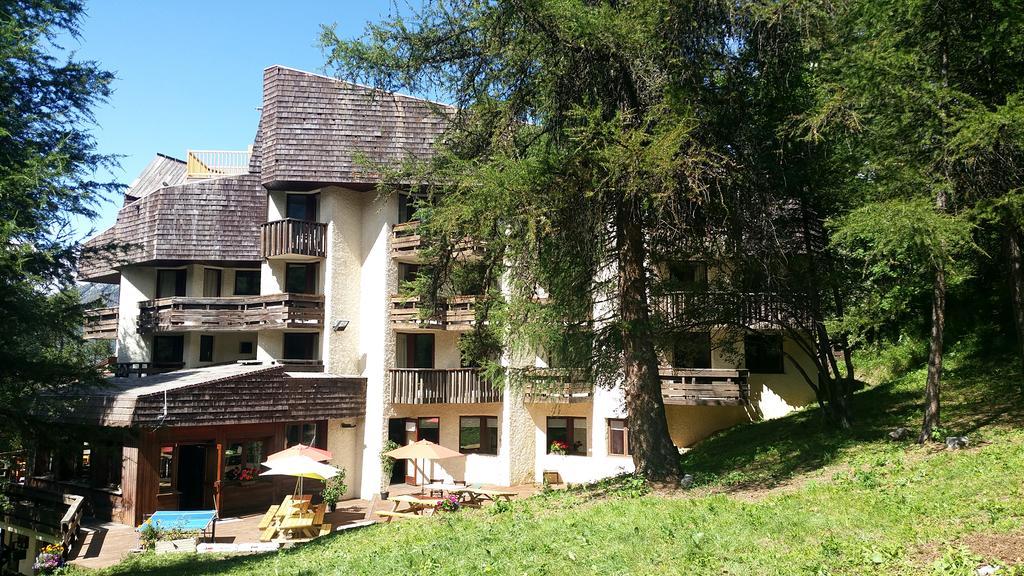 Hotel Les Trappeurs Les Orres Luaran gambar