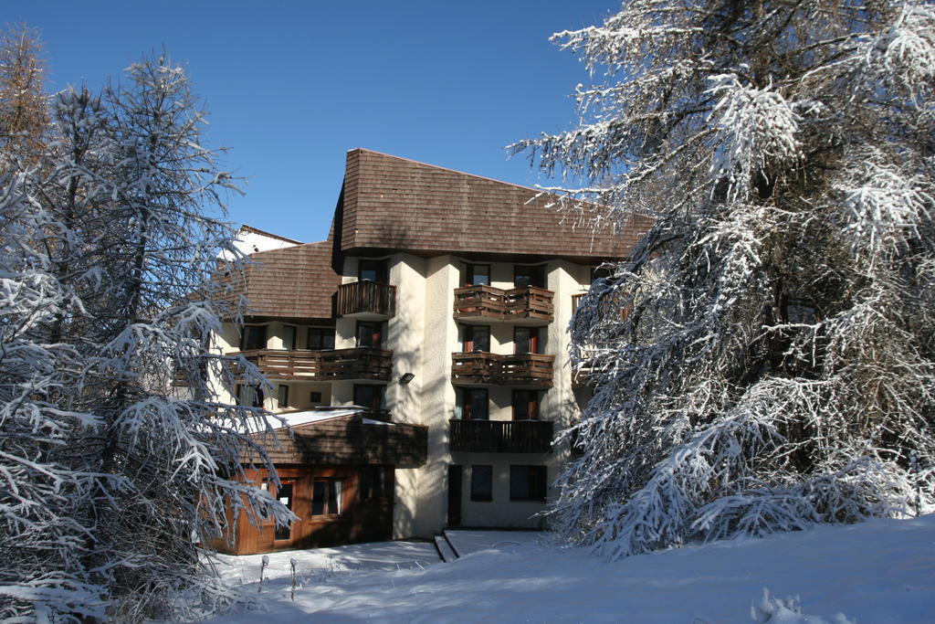 Hotel Les Trappeurs Les Orres Luaran gambar