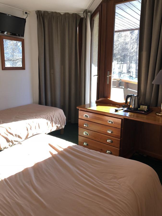 Hotel Les Trappeurs Les Orres Luaran gambar